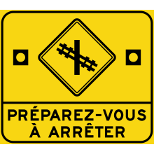 Préparez-vous à arrêter (passage à niveau)